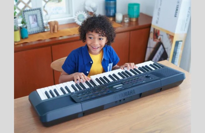 Yamaha PSR-E273 Keyboard - Image 5